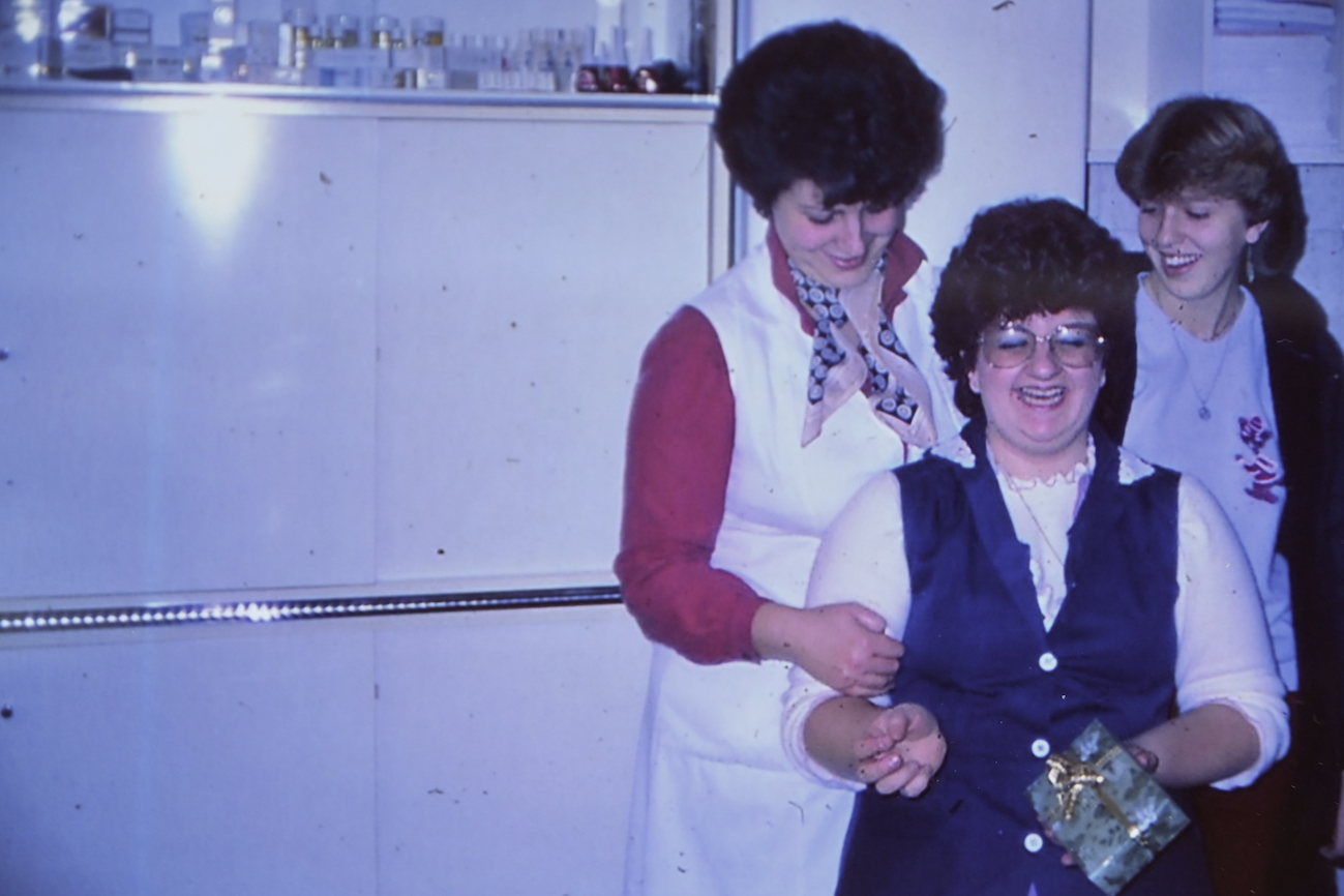 Sylvia Vollnhofer, Friseurin Heidi und Almuth Vollnhofer