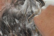 Haare waschen beim Friseur